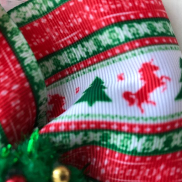 Unicorns and Trees Bow with center Wreath - Picture 4 of 4